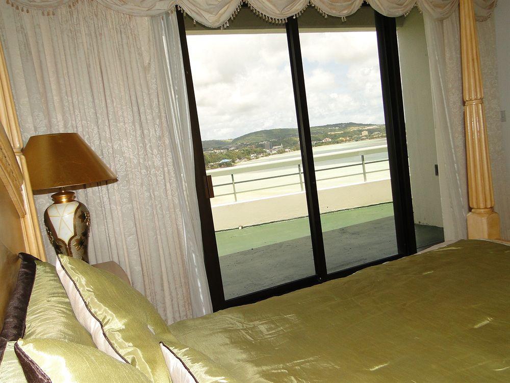 Alupang Beach Tower Tamuning Exterior photo